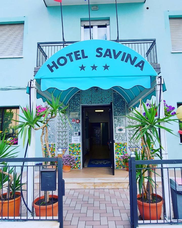 Hotel Savina リミニ エクステリア 写真