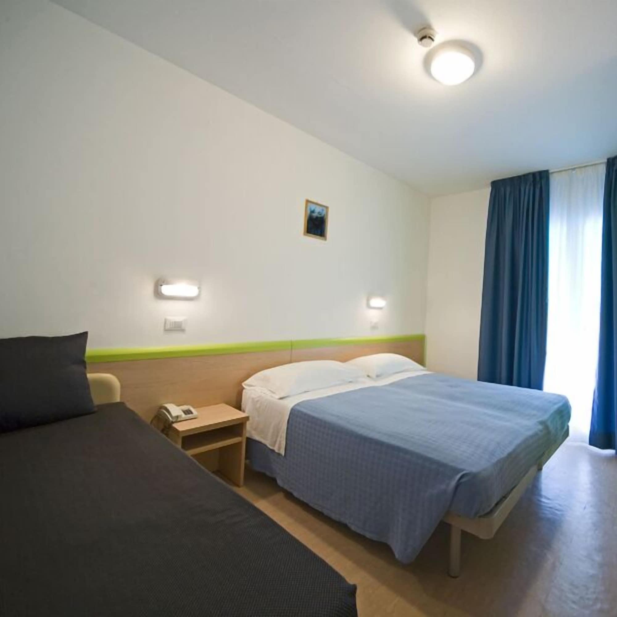 Hotel Savina リミニ 部屋 写真