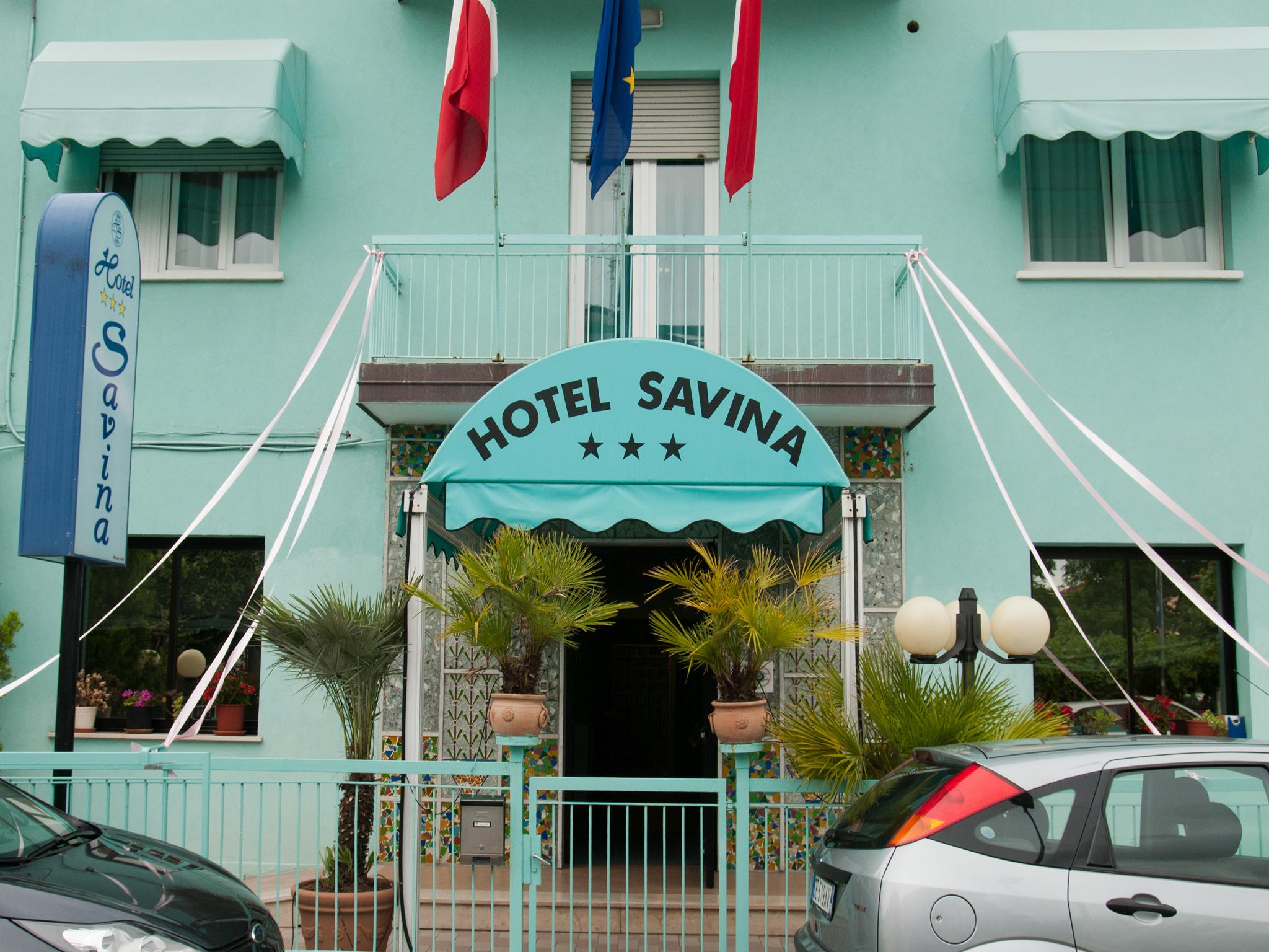 Hotel Savina リミニ エクステリア 写真