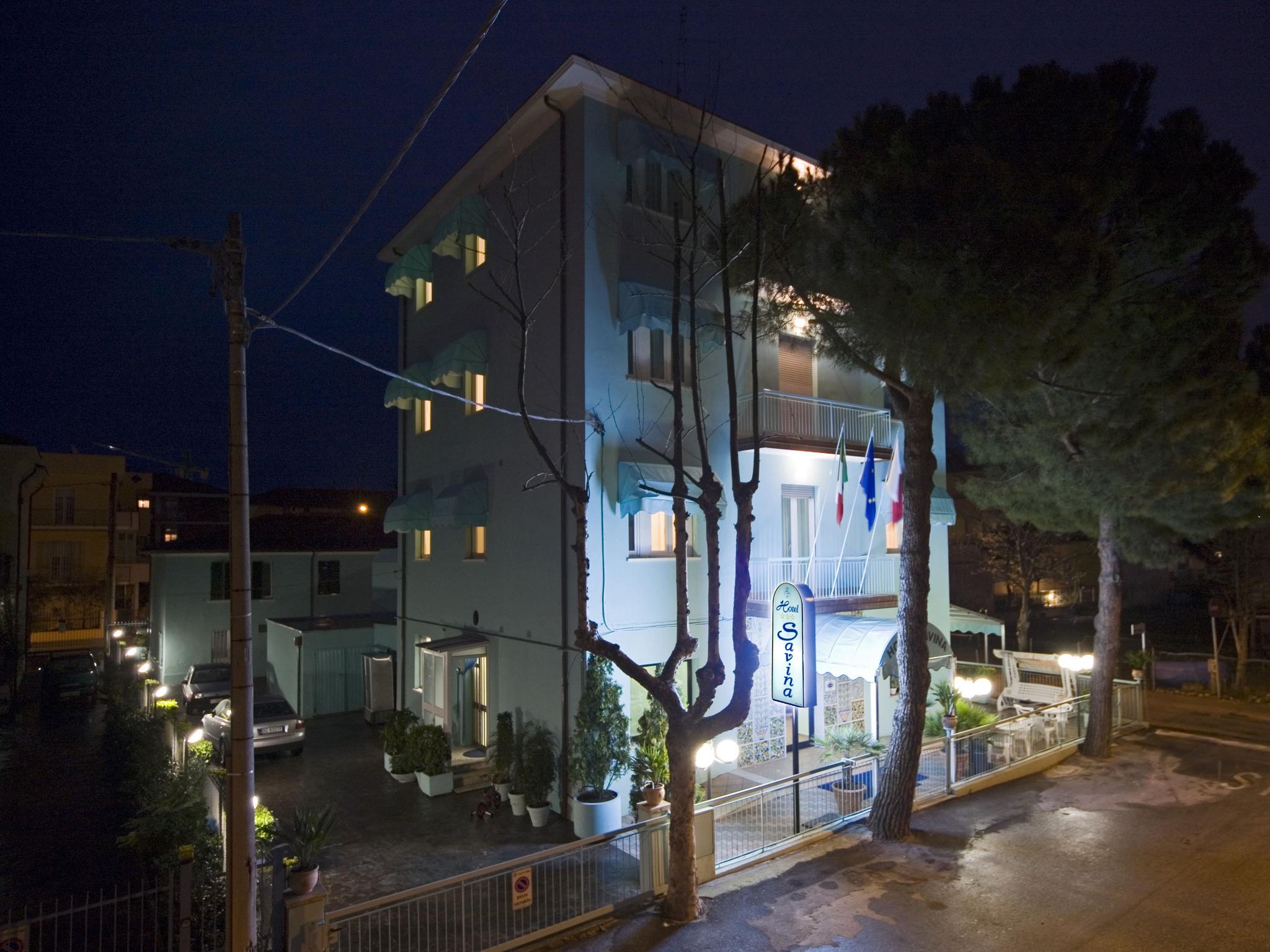 Hotel Savina リミニ エクステリア 写真
